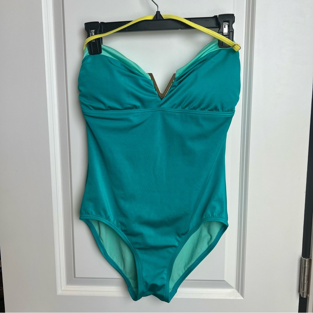 Vince Camuto dark jade One Piece Swimsuit size 8 removable adjustable strap